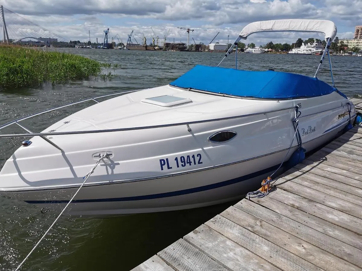 Nadmotlawie Apartament With Rent Motor Boat Apartment Gdansk
